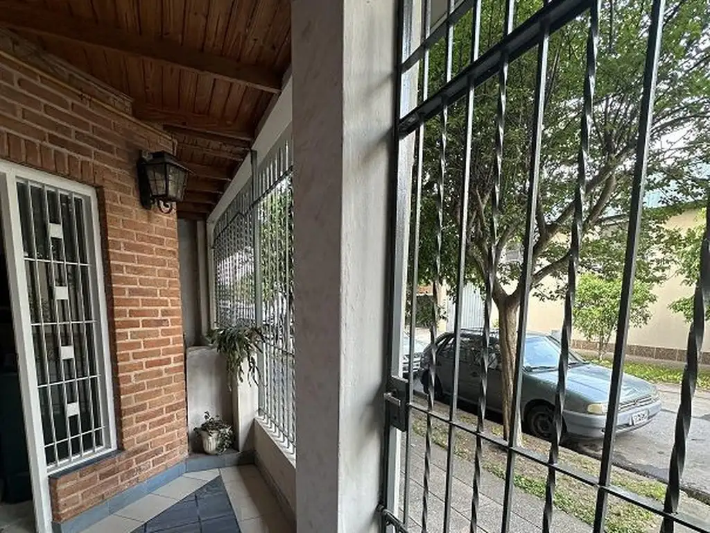 Venta de casa impecable