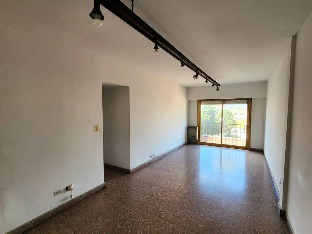 PH 3 AMB 2° X ESCALERA VENTA SAN MARTIN S/EXPENSAS