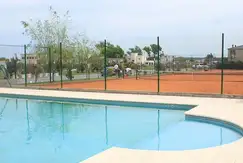 Áreas comunes piscina, club-house en Altos de Hudson en G.B.A. Zona Sur