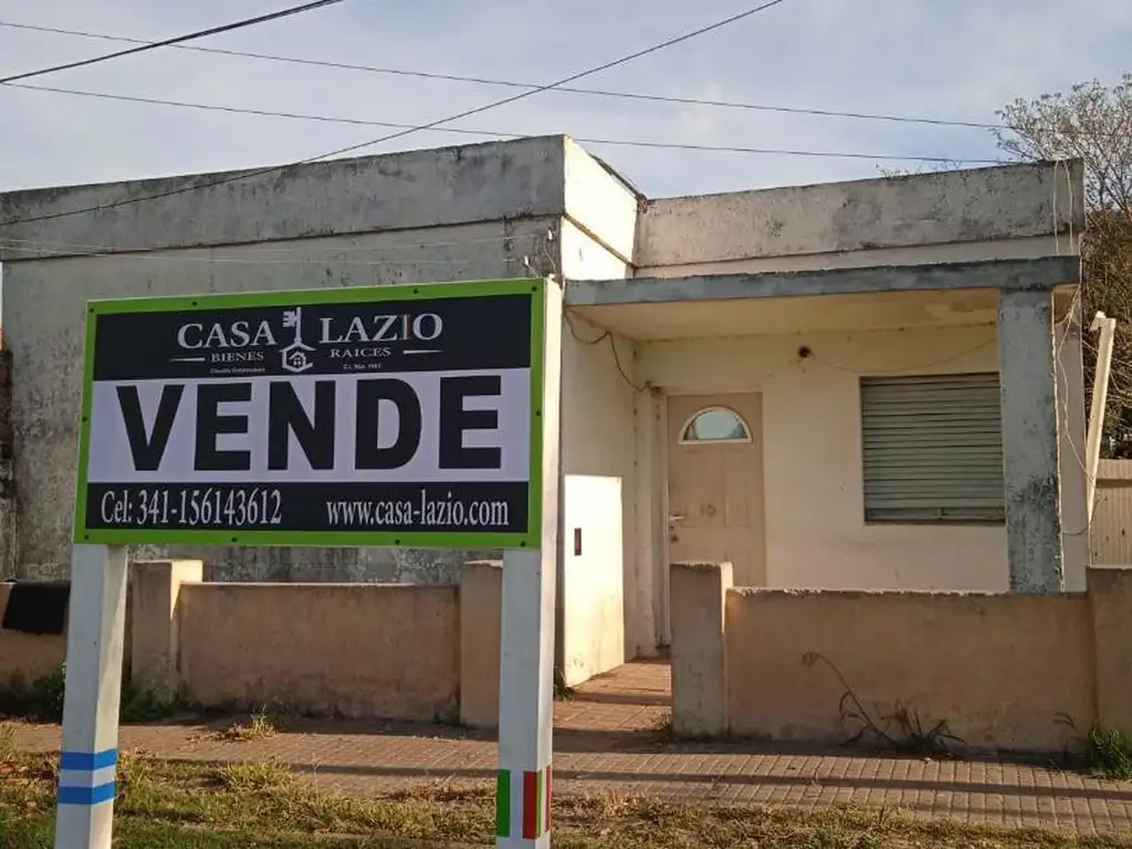 Casa de 2 dormitorios con amplio terreno libre