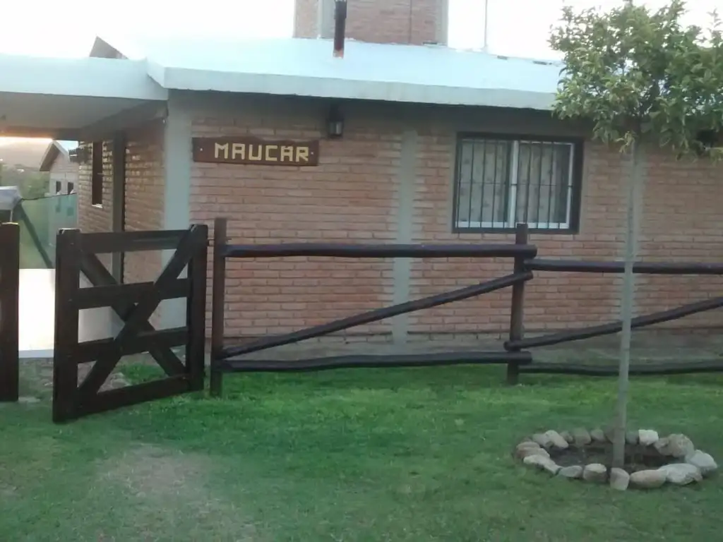 Dos Hermosas  Casas  en  Villa Cura Brochero