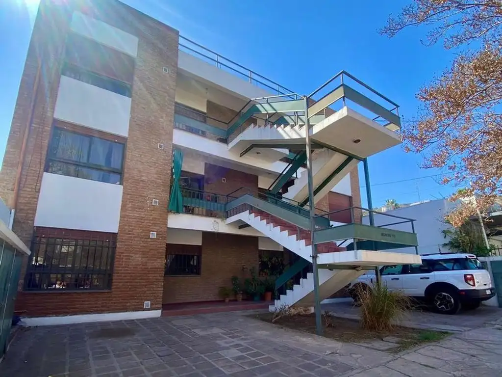 Venta Edificio 6 departamento en Villa Carlos Paz