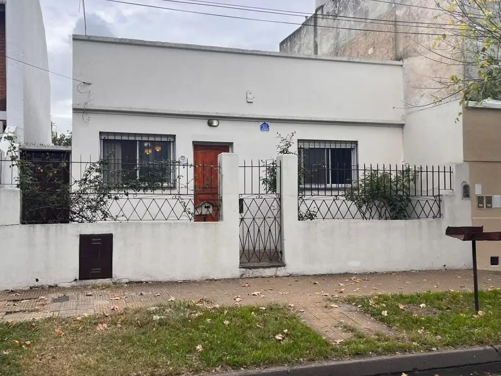 Venta- Aristobulo del Valle 5711 -  Casa 3 amb