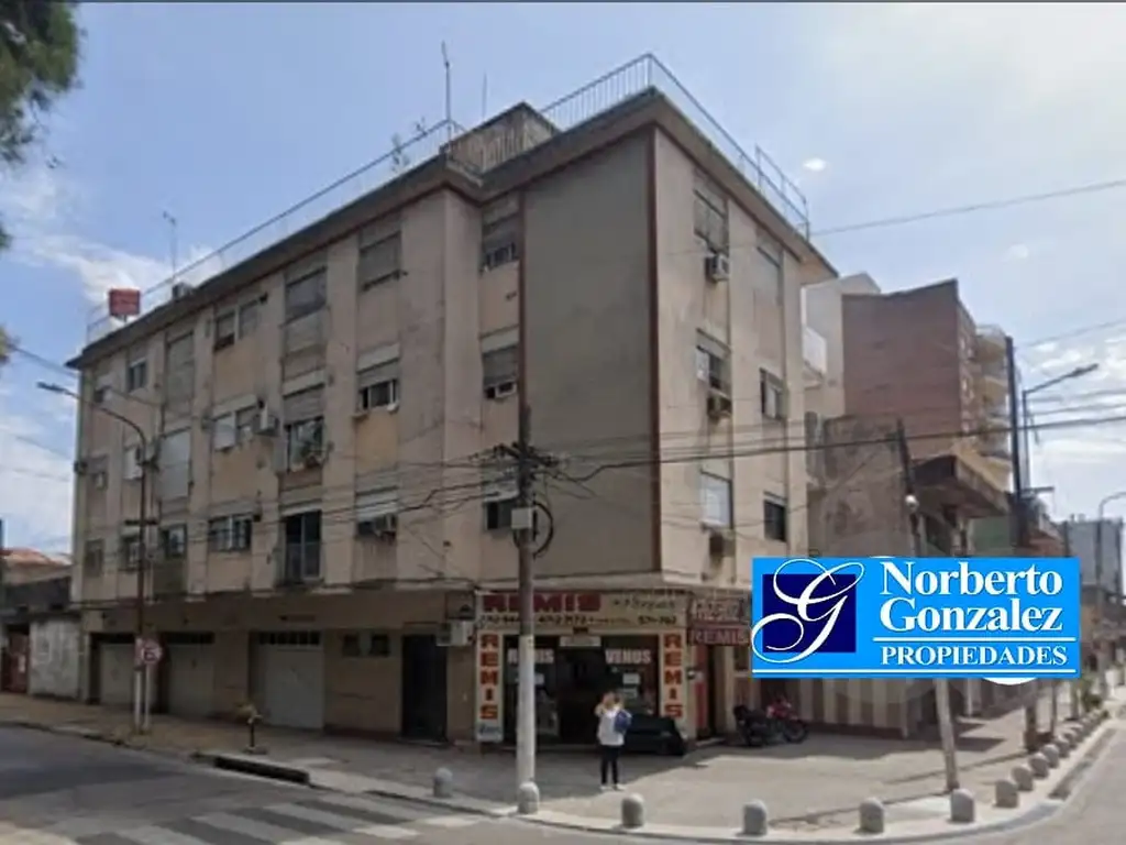 EN VENTA DEPARTAMENTO MONOAMBIENTE MUY CENTRICO EN SANTOS LUGARES - FICHA 7857