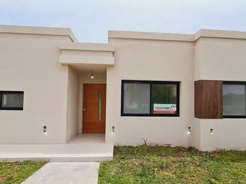 Ricordi Negocios Inmobiliarios, Casa Santa Elena - Foto 0