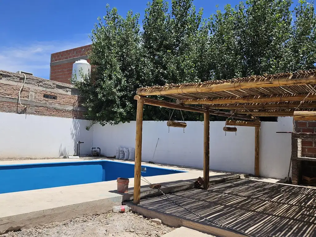 Propiedad en construcción, a terminar en Balsa Las perlas