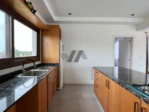 Casa en Venta con cochera