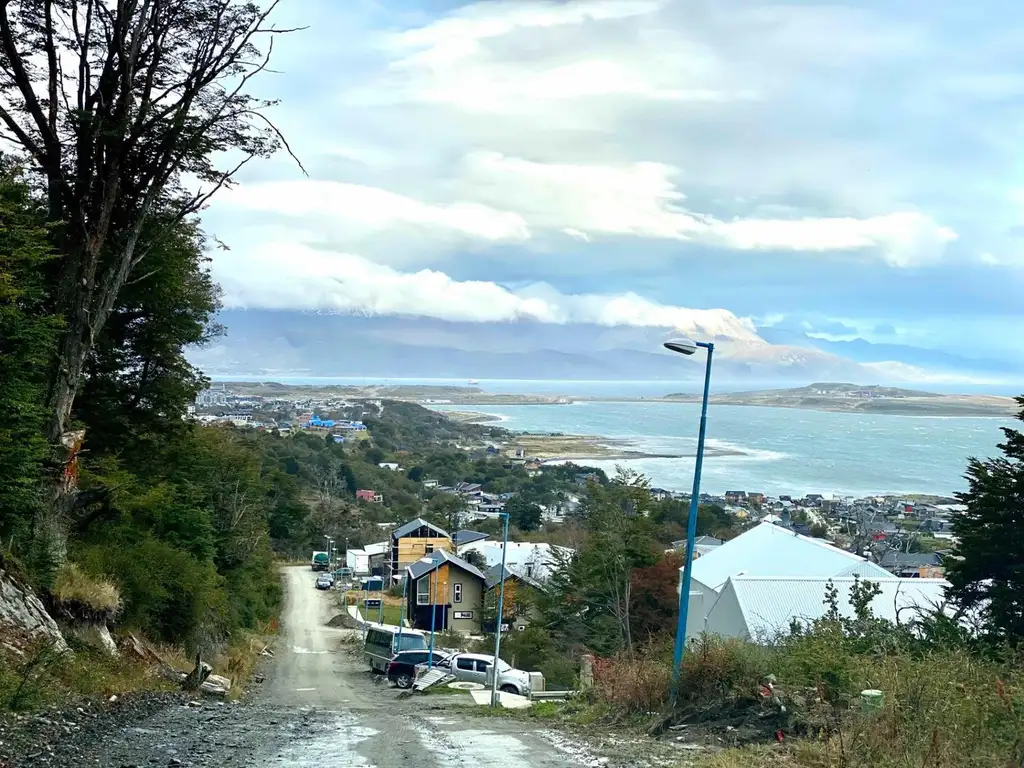 Parcela de 6,3 hectáreas con vistas al Canal Beagle