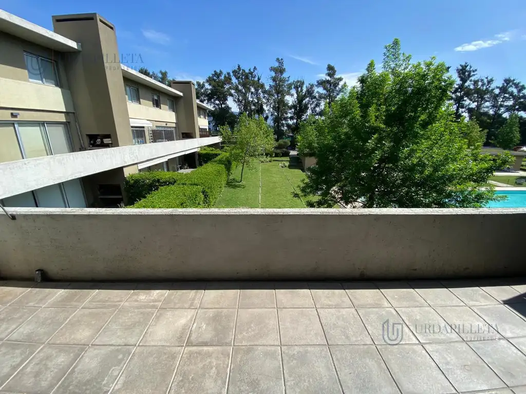 Departamento en  venta 3 ambientes en el complejo Bosque Alto - Pilar