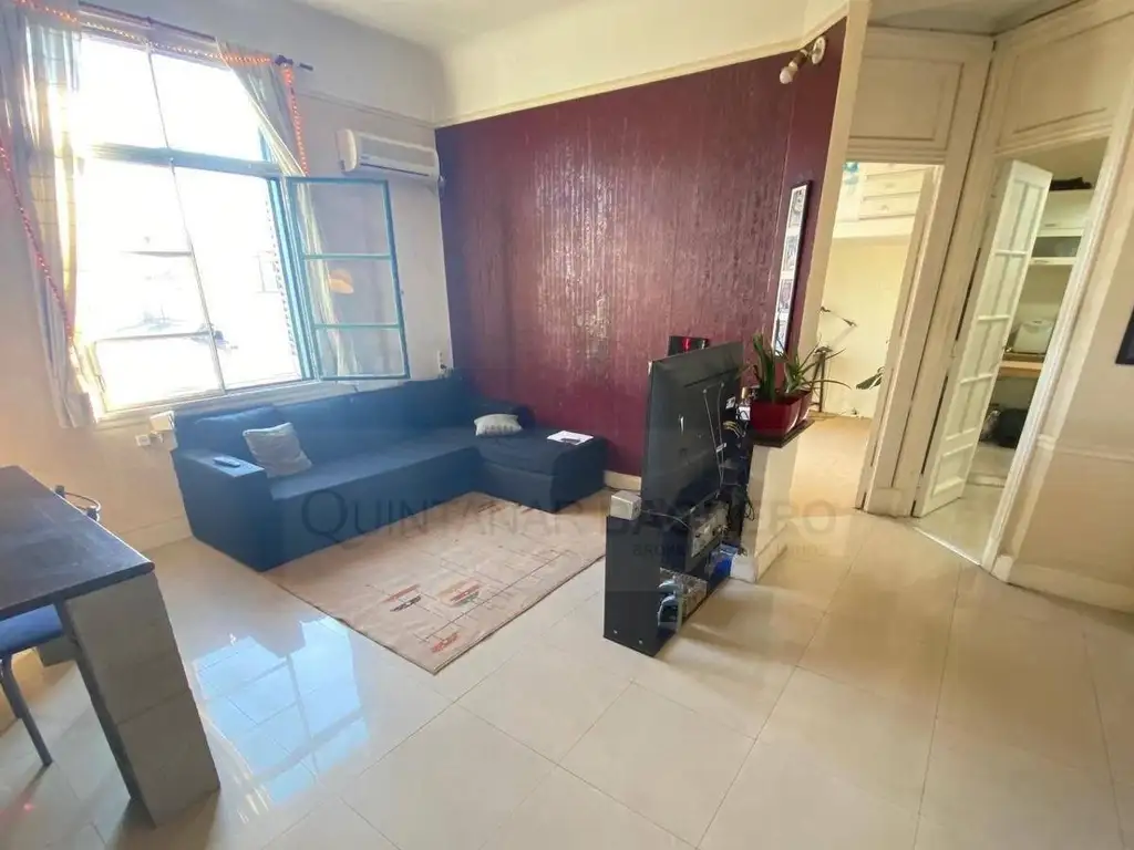 Venta de departamento de 3 ambientes en Caballito