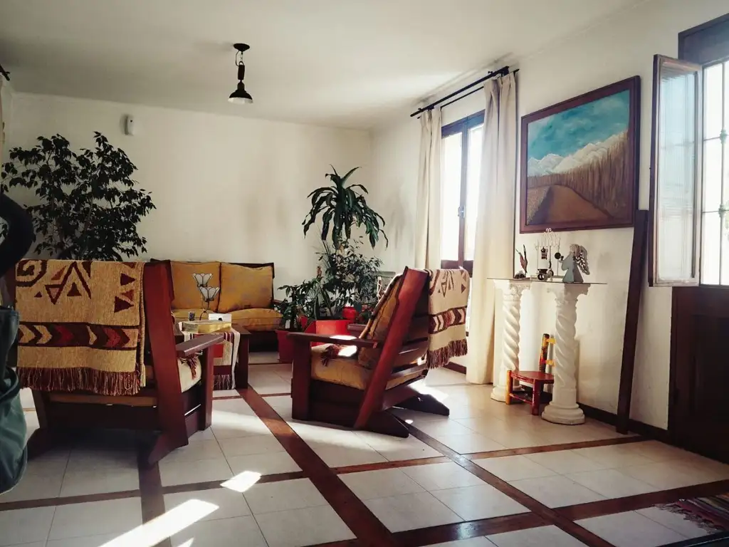 Casa - Venta - Argentina, Luján de Cuyo - FEDERICO SERPA 700