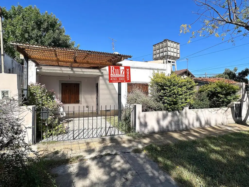 VENTA CASA MULTIFAMILIAR EN VILLA ADELINA