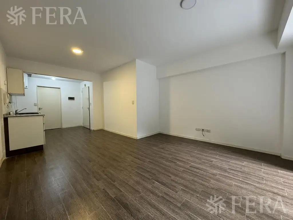 Venta departamento monoambiente con balcón  en Palermo