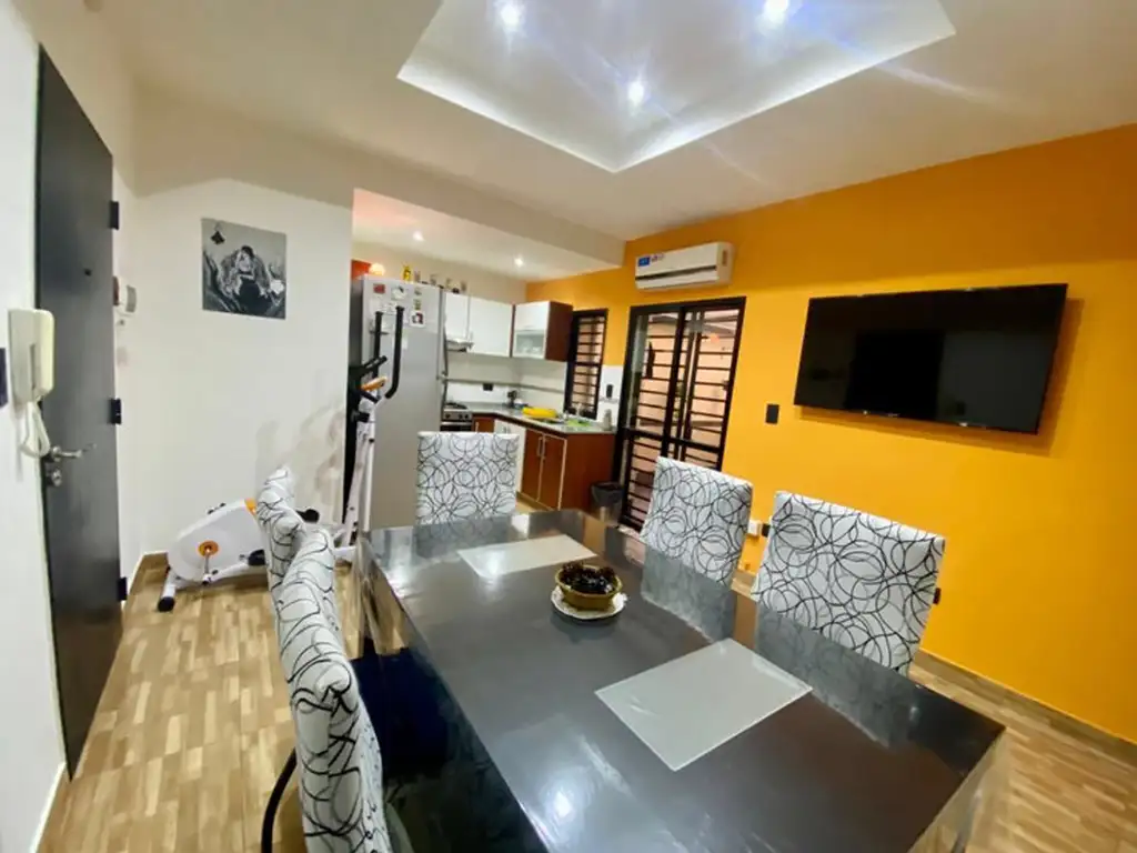 Hermoso PH 2 Ambientes en Planta baja con Patio