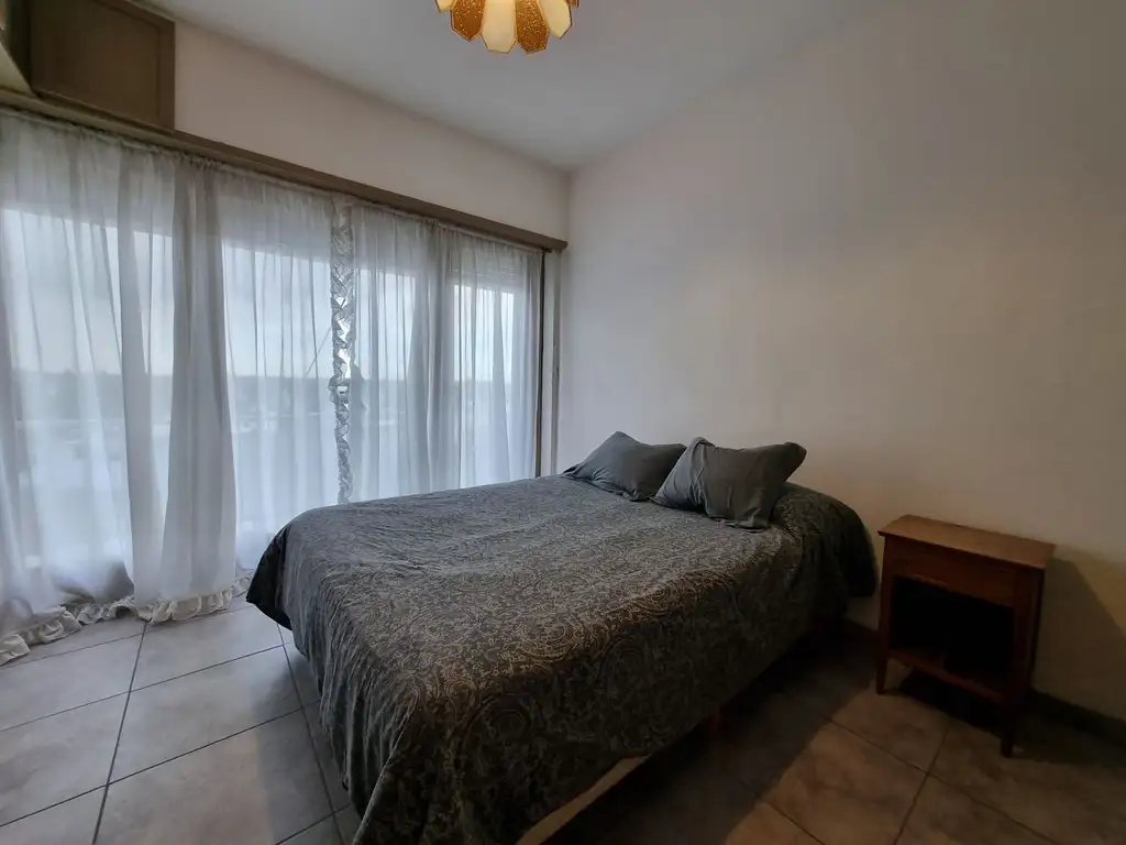 Departamento - Alquiler temporario - Argentina, Miramar - Calle 28 900