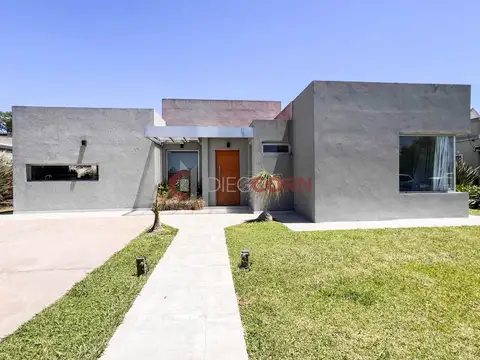 Venta Casa 4 AMB, La Cesarina, Gral Rodríguez