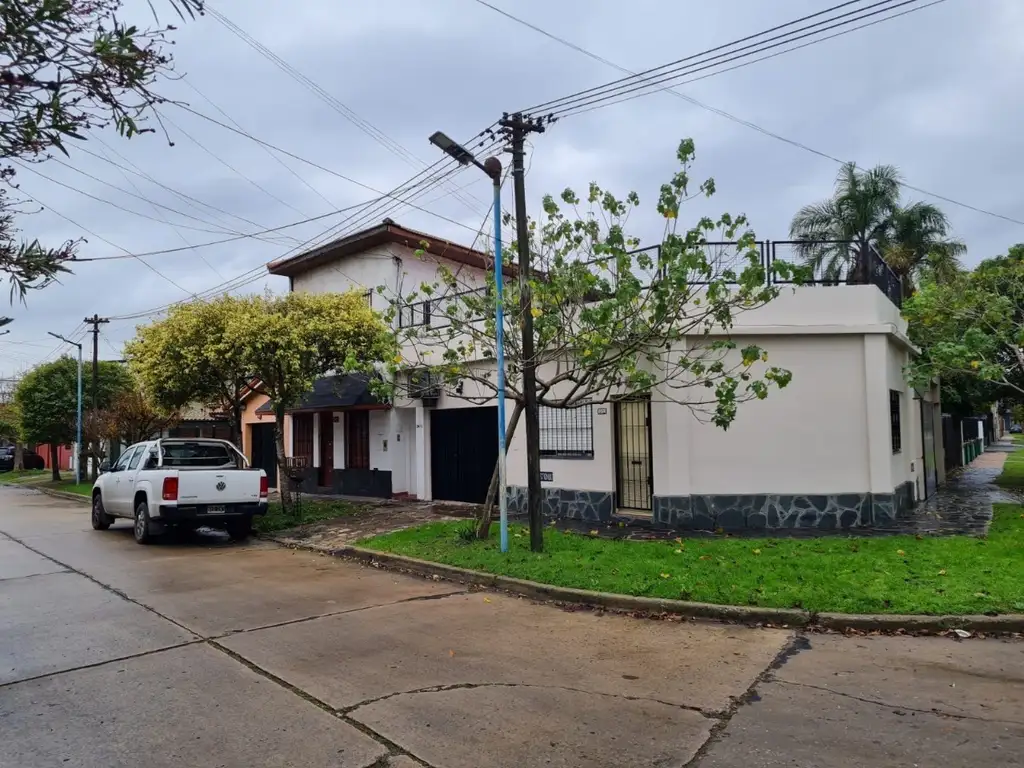 Departamento PH  en Venta en Quilmes, G.B.A. Zona Sur, Argentina