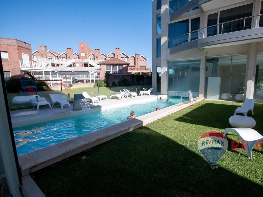 VENTA DEPARTAMENTO  CARILO a 50 mts DEL MAR