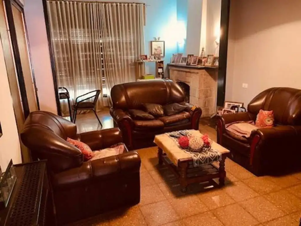 Casa En Venta Excelente Ubicacion 2 Dormitorios Barrio San F