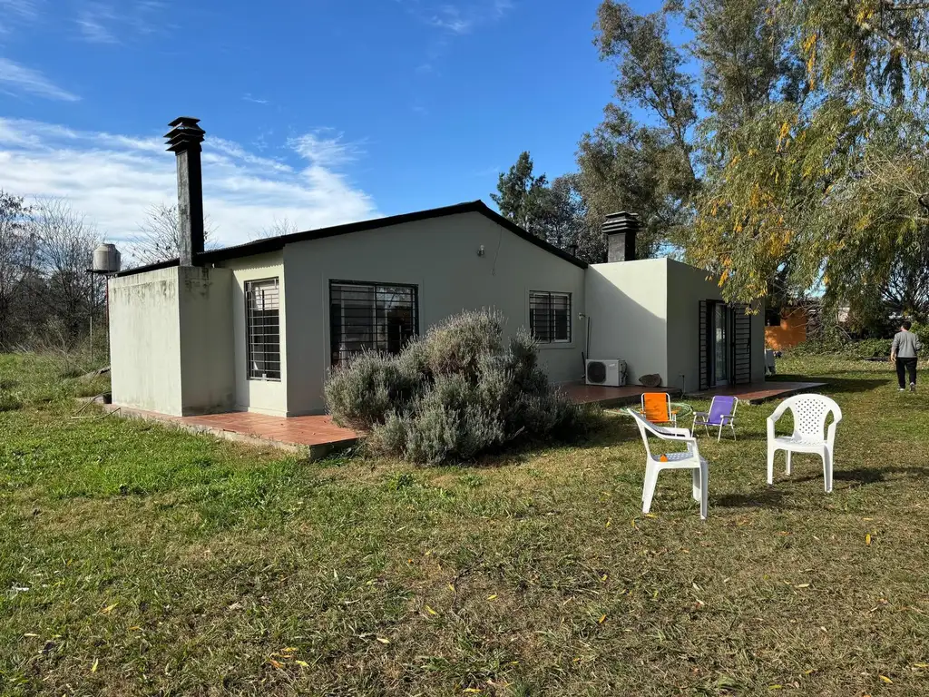 Casa en venta - 2 Dormitorios 1 Baño - 560Mts2 - Cañuelas