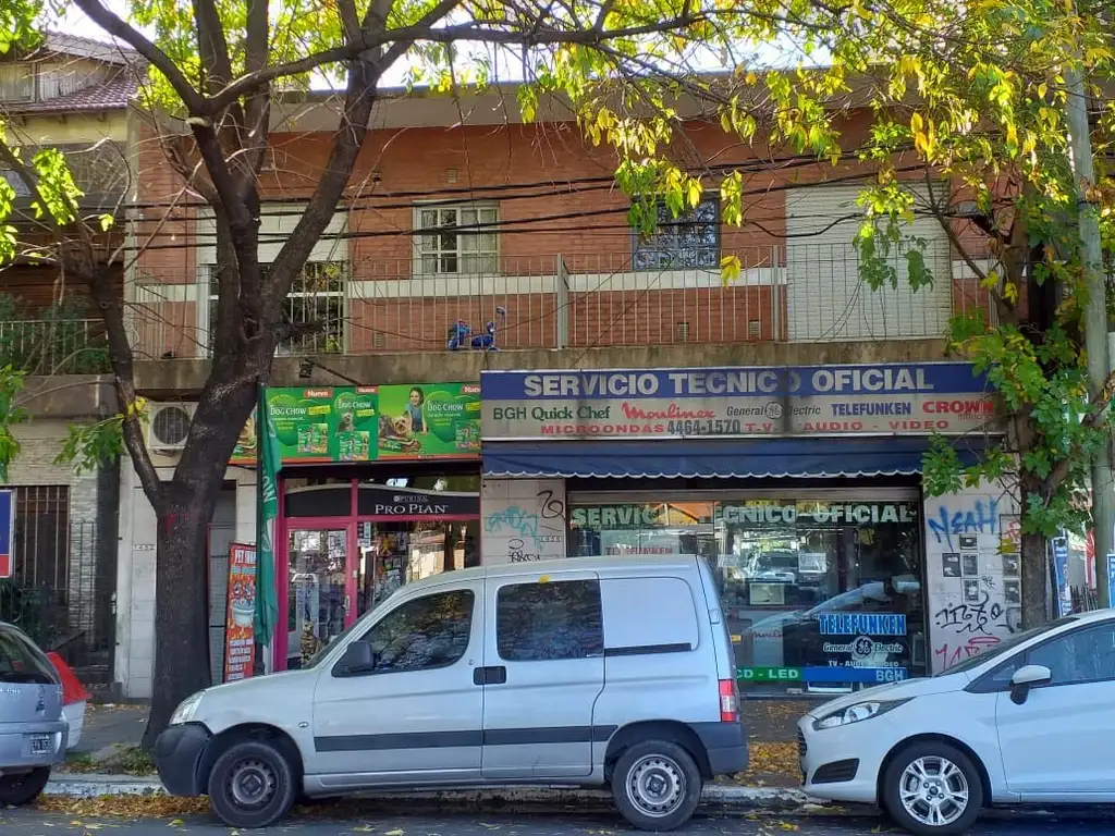 VENTA DE LOCALES CON VIVIENDAS