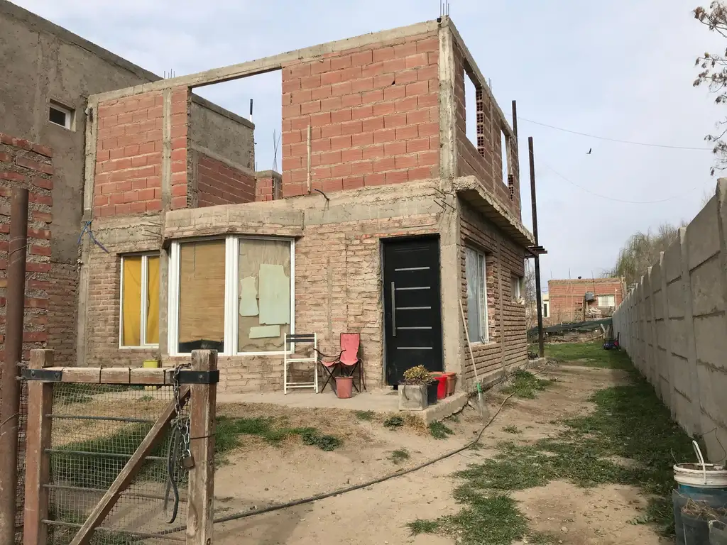 VENTA DE CASA EN JOSE DOMENE 1920