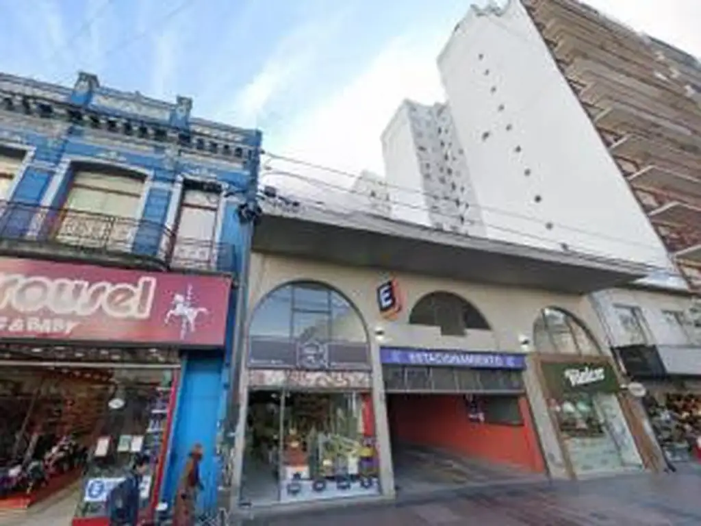 VENTA TERRENO   AVENIDA RIVADAVIA FLORES