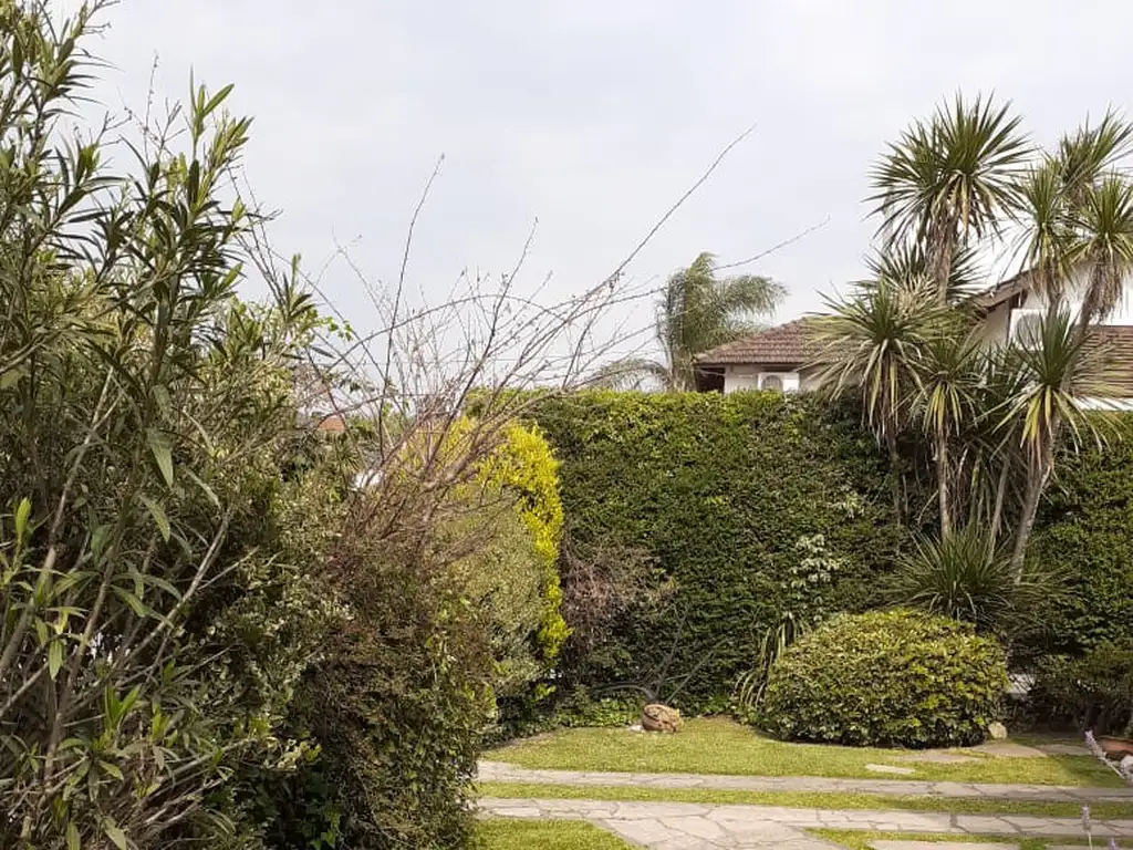 Casa en Country "Las Lajas", General Rodríguez