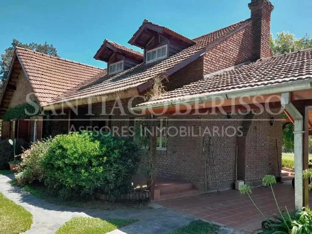 Casa Chalet  en Venta en Alto Los Cardales, Campana, G.B.A. Zona Norte