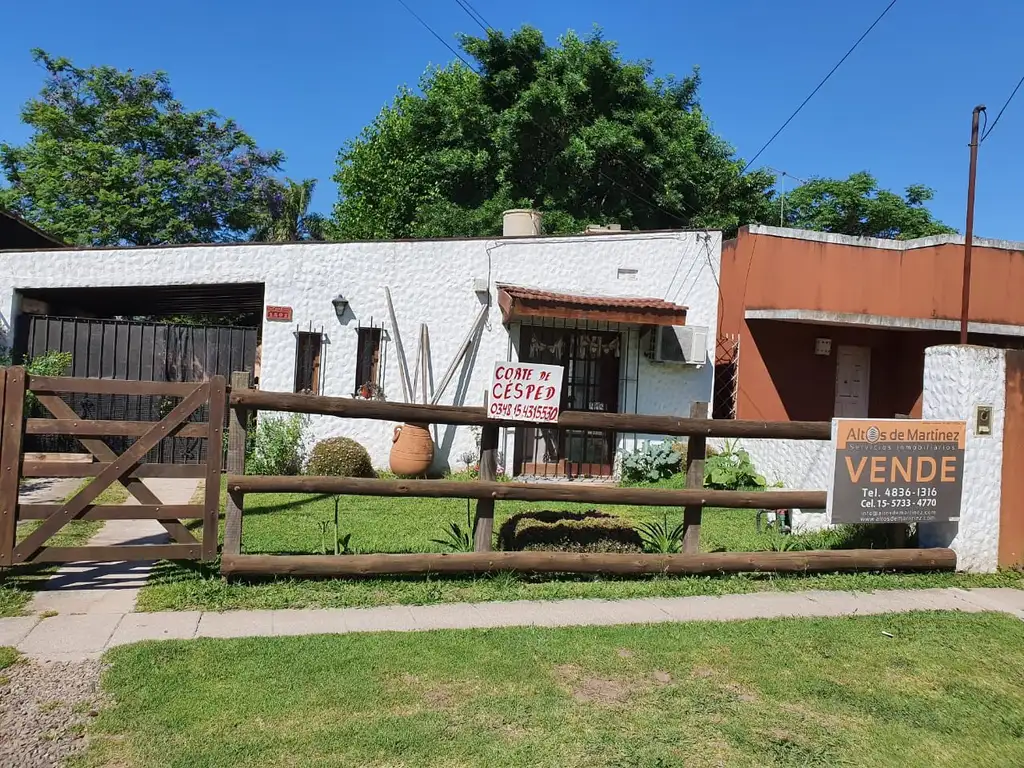 Venta casa 3 ambientes con jardín y cochera en Maswichtz