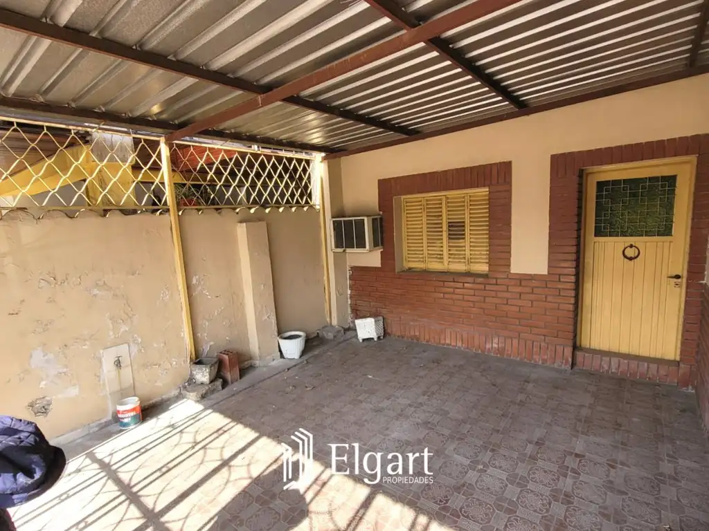 Casa - Venta - Argentina, San Miguel de Tucumán - Manuela Pedraza 300