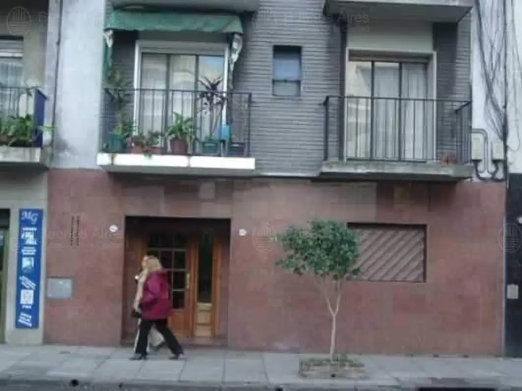 Recoleta Monoambiente con Balcón Apto Profesional