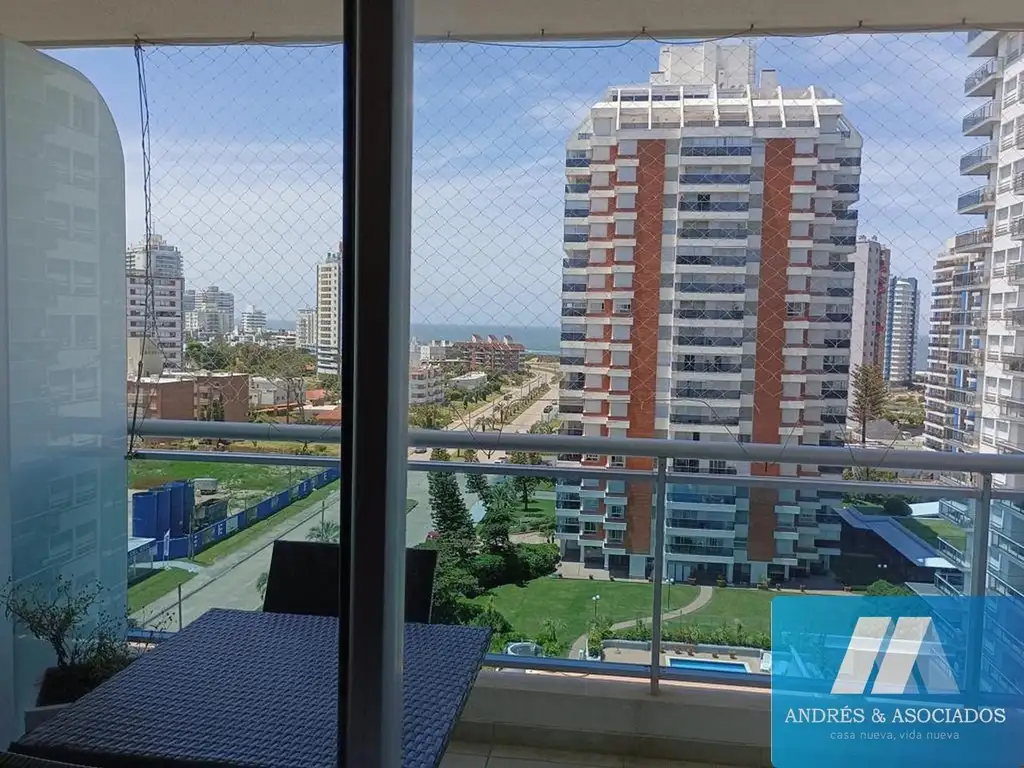 venta excelente departamento equipado en Punta del Este