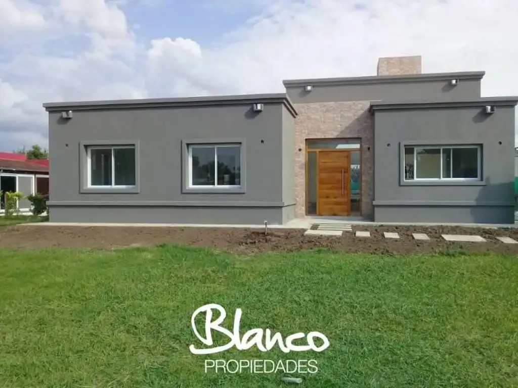 Casa  en Venta en La Cuesta, Pilar, G.B.A. Zona Norte - BLA0935_LP534865_2