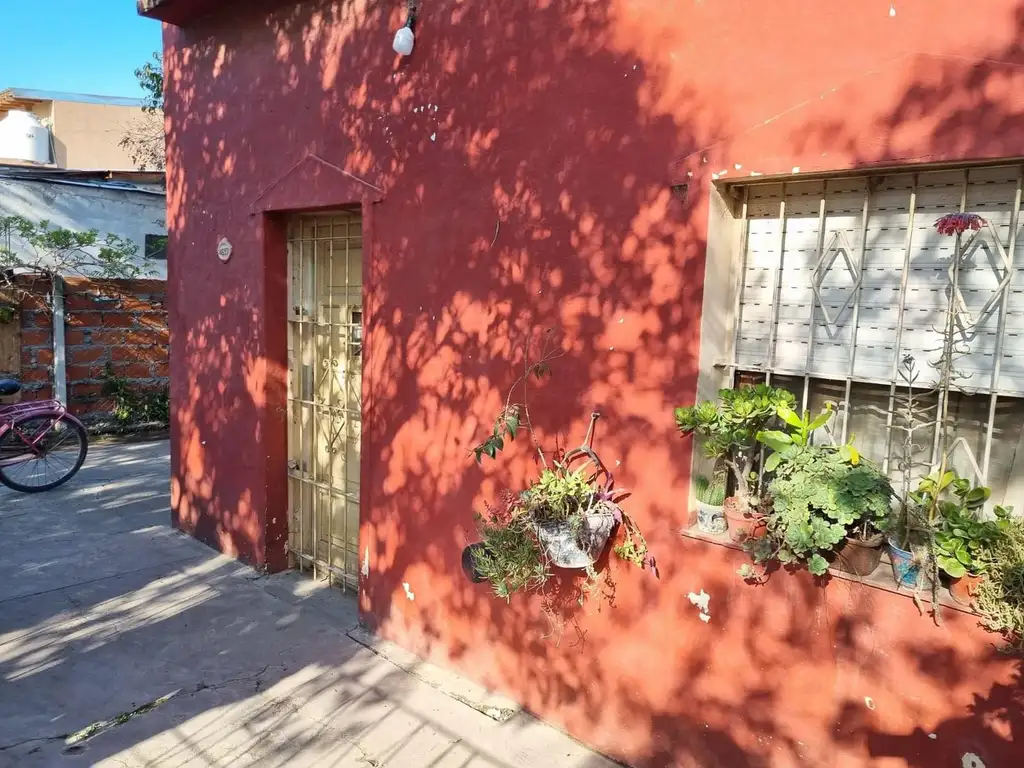 VENTA DE CASA CON TERRENO EN SAN MIGUEL