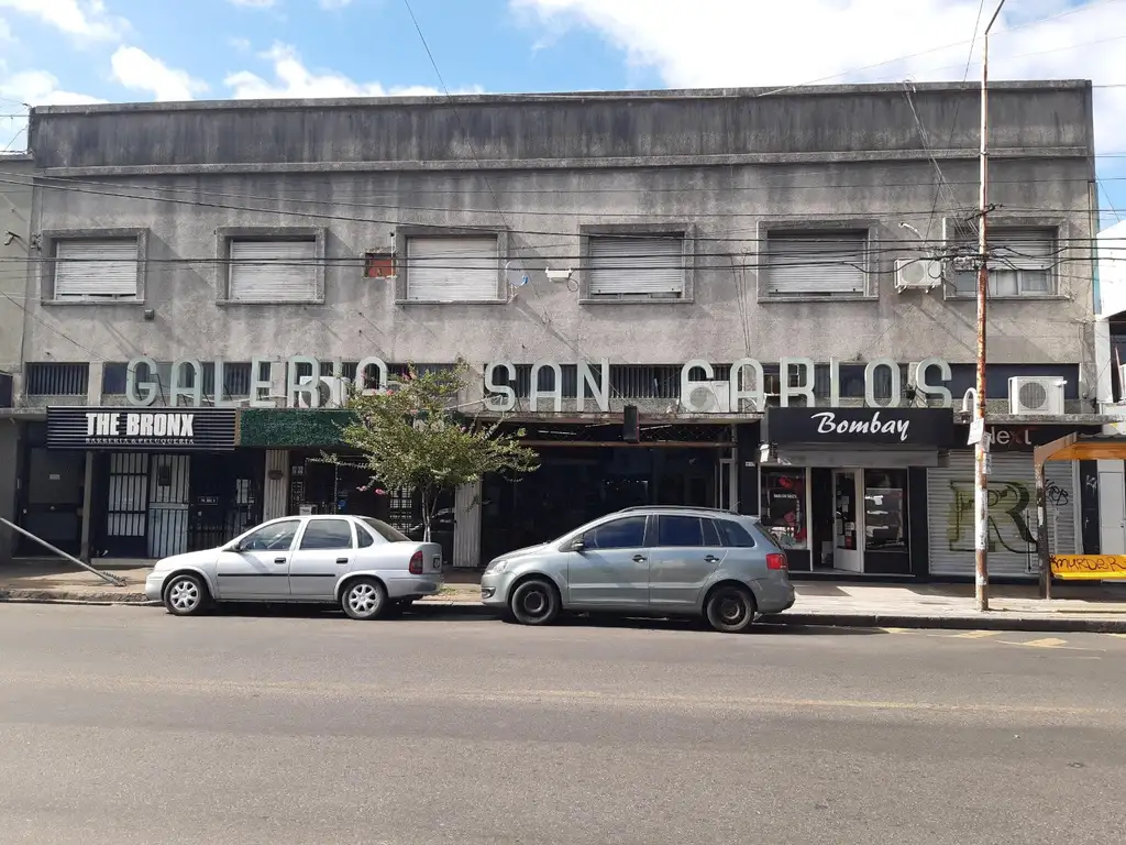 LOCAL COMERCIAL CENTRO HAEDO GALERIA