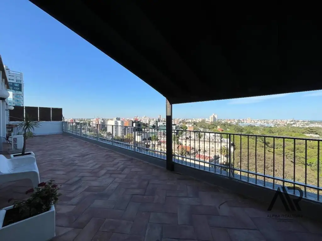 Venta Apartamento 3 Dormitorios En Tres Cruces-centro Mas Servicio Y Garaje