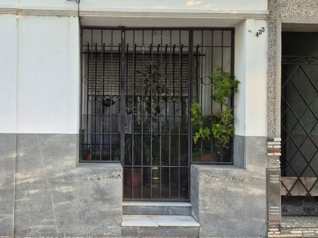 PH de tres ambientes en venta en Villa Dominico