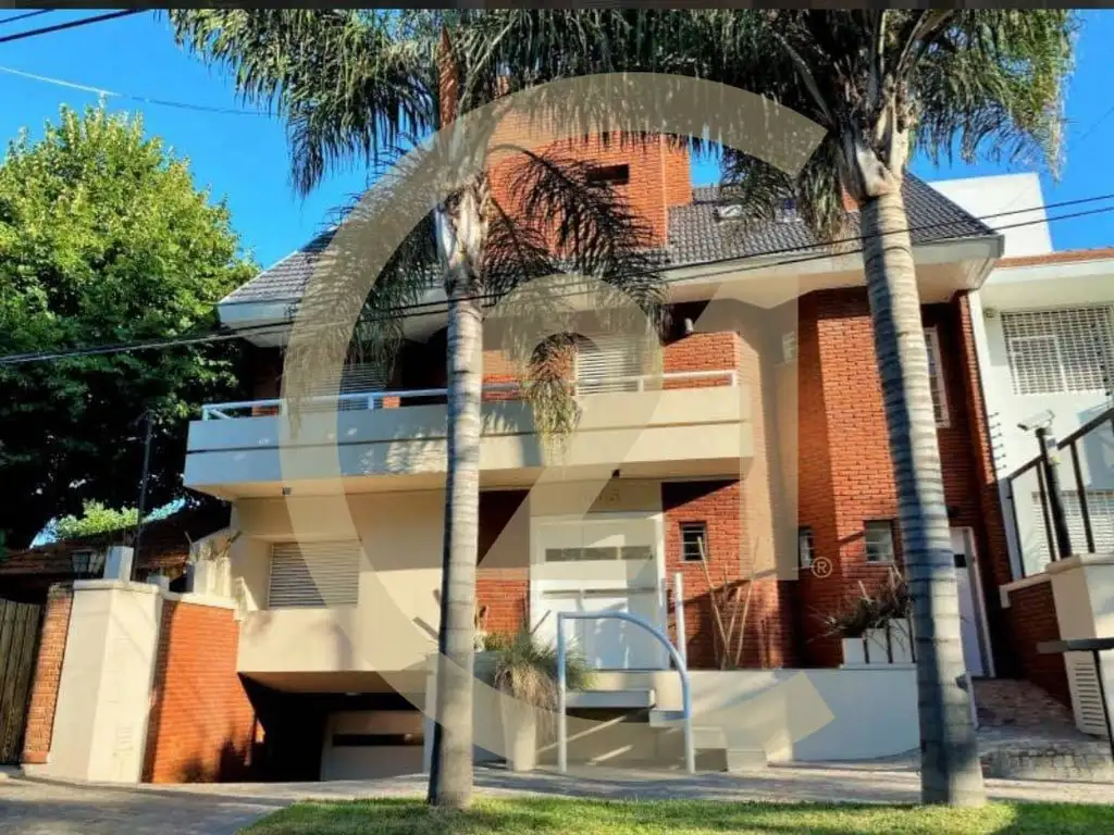 Casa - Venta - Argentina, San Isidro - EMILIO MITRE 1200