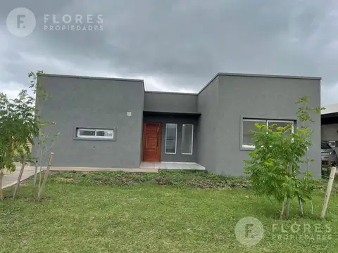 Flores Prop. Vende Casa - Pilar del Este - San Ramón - Foto 0