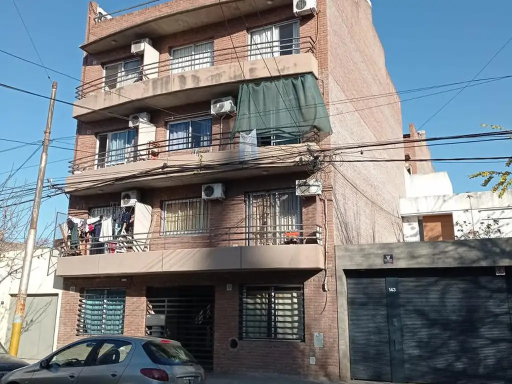 Venta departamento Pasco y Necochea - 1 Dormitorio - Muy buen estado