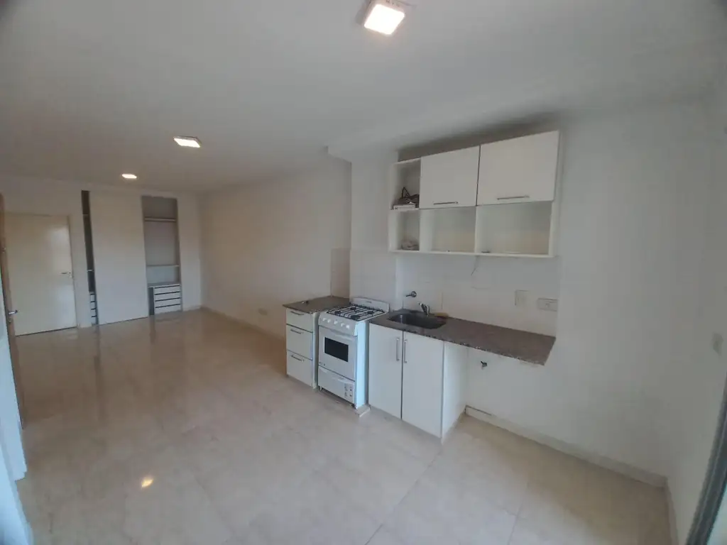 Monoambiente apto profesional, comercial o vivienda 32.5 m2 total. SUM con parrilla, Villa Devoto