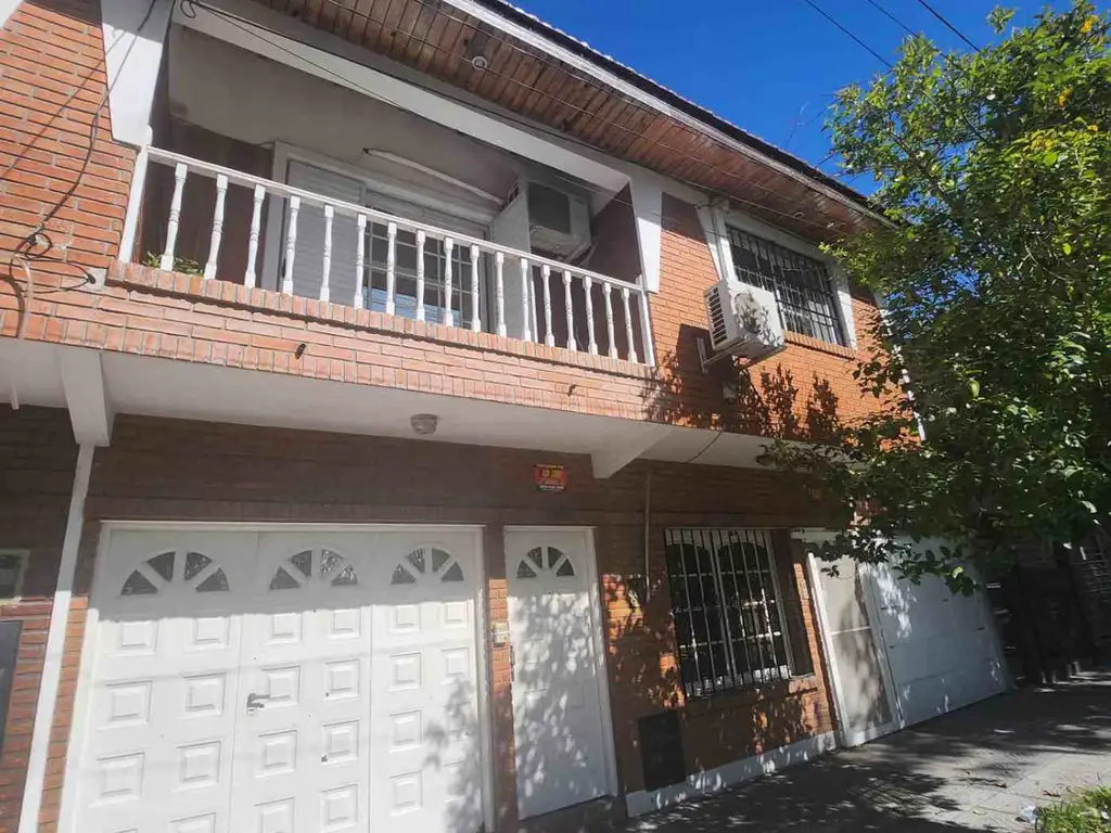 Duplex en venta en Joaquin V. Gonzalez 1400,Lanus