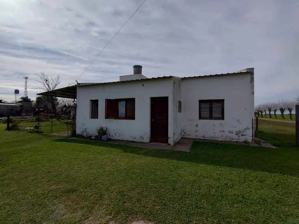 SE VENDE CASA EN EL ARAZA