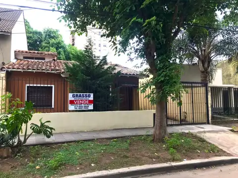 CASA 4 AMBIENTES EN VENTA - SAN MIGUEL - APTA PARA CRÉDITO HIPOTECARIO  