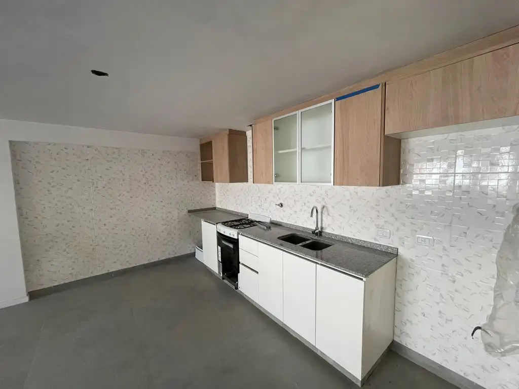 VENTA DEPARTAMENTO EN EDIFICIO EN CONSTRUCCION - 2°B