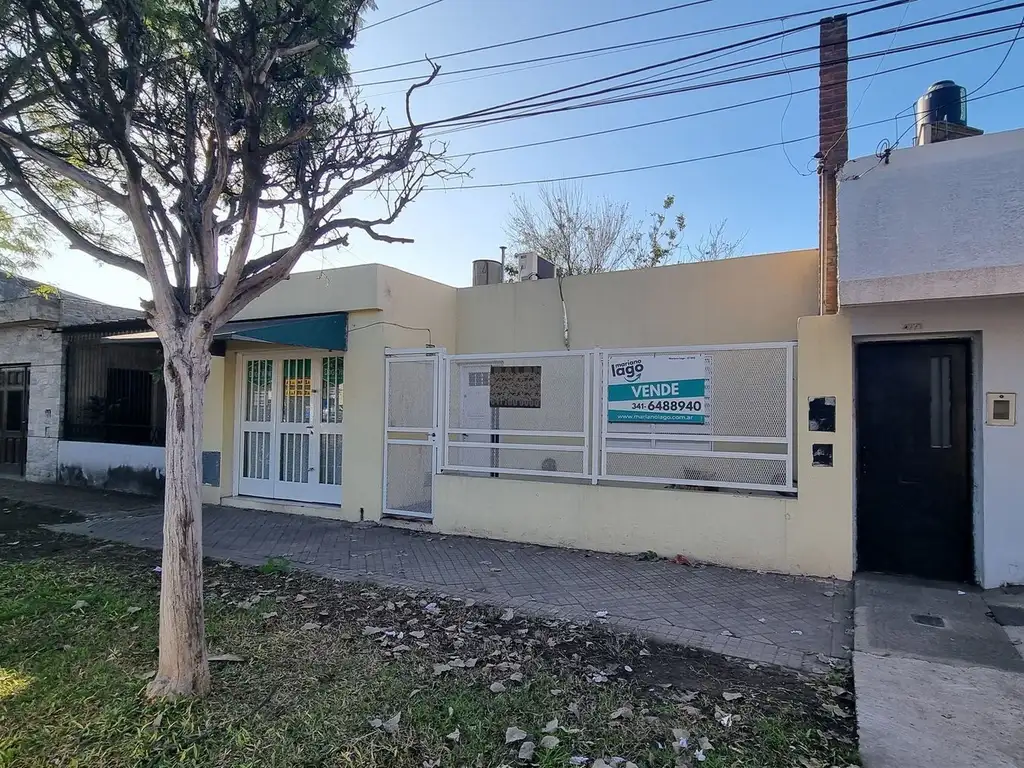 Casa en venta de 2 dormitorios c/ cochera en Alvear