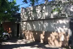 Casa en Alquiler  - Dos Dormitorios con cochera-  Rosario