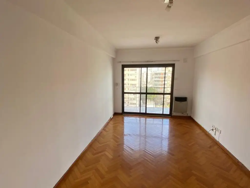 DEPTO ZONA RÍO DOS DORMITORIOS CON BALCON VENTA