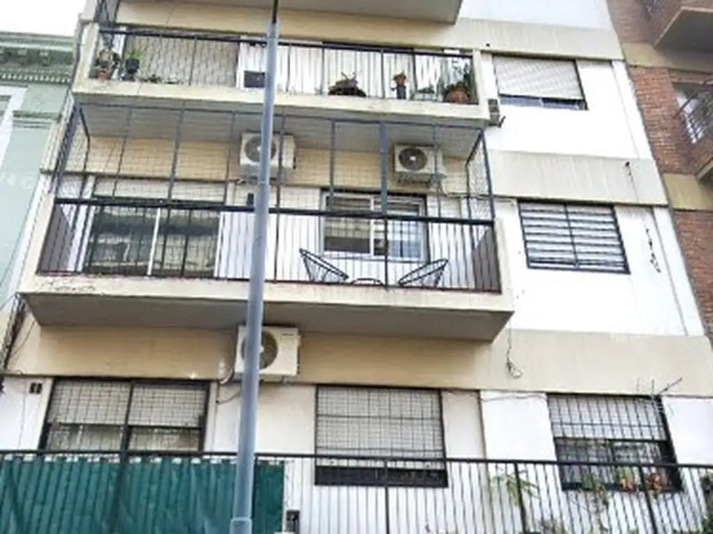 Depto. 2 amb 42m2 Interno BARRACAS